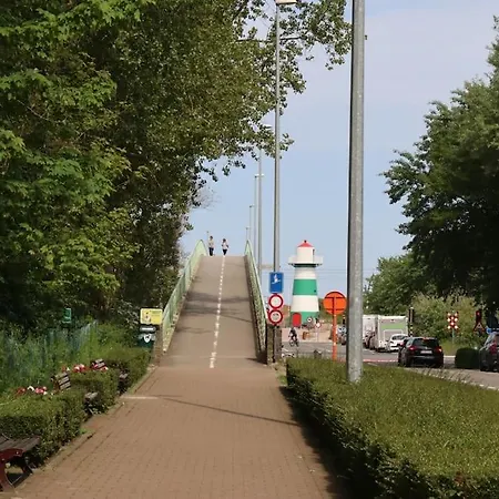 App Op Steenworp Golf&strand Apartamento
